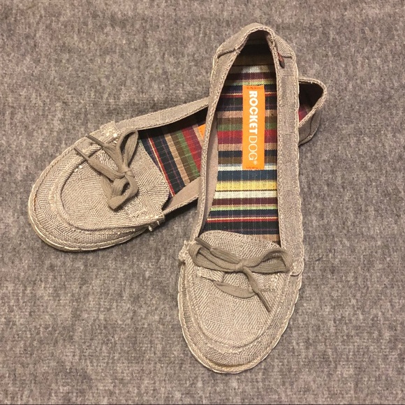 Rocket Dog Shoes - EUC Rocket Dog Slip On Flats